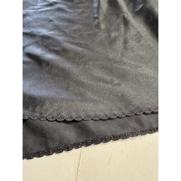 Vintage CINE STAR Black Nightgown Slip Dress Lace Accents Size Medium - Picture 2 of 9